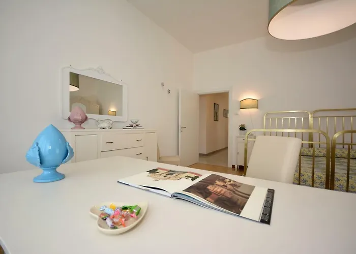 Lägenhet Leccelite *